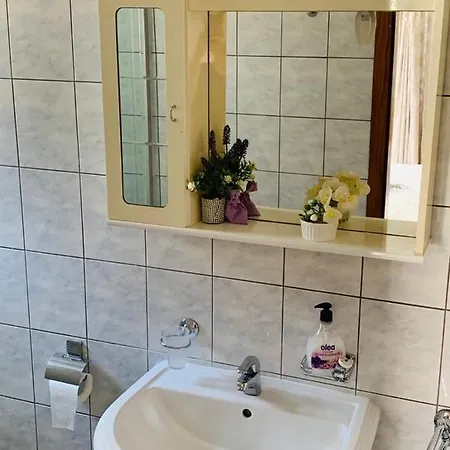 And Hoselito U Centru Makarske Гостевой дом