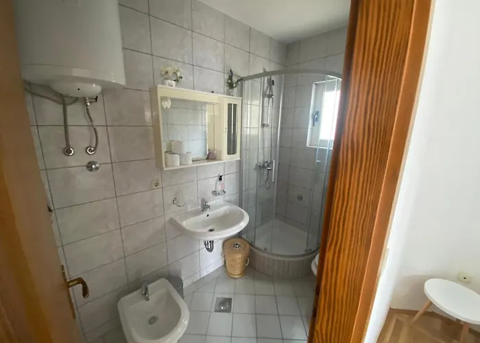 And Hoselito U Centru Makarske Guest house Makarska