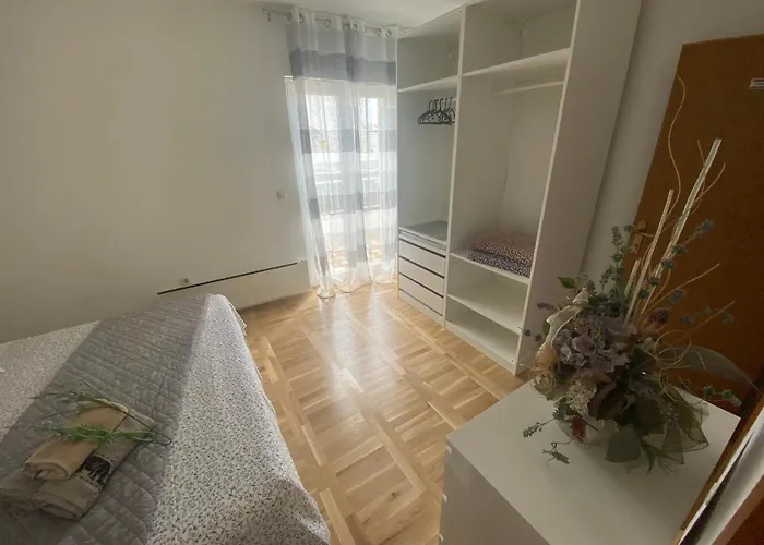 Guest house And Hoselito U Centru Makarske Makarska